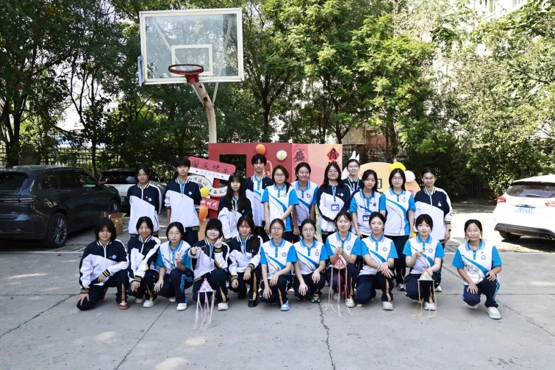 1762739657624030216.jpg 1.jpg